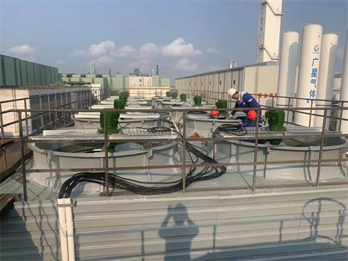 閉式冷卻塔排放和污染有哪些？,閉式冷卻塔工作原理