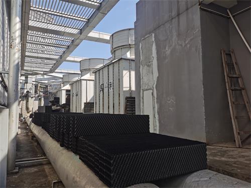 發生<a href=http://m.doccrafts.com/tags/21_0.html target=_blank class=infotextkey>冷卻塔填料</a>堵塞怎么辦